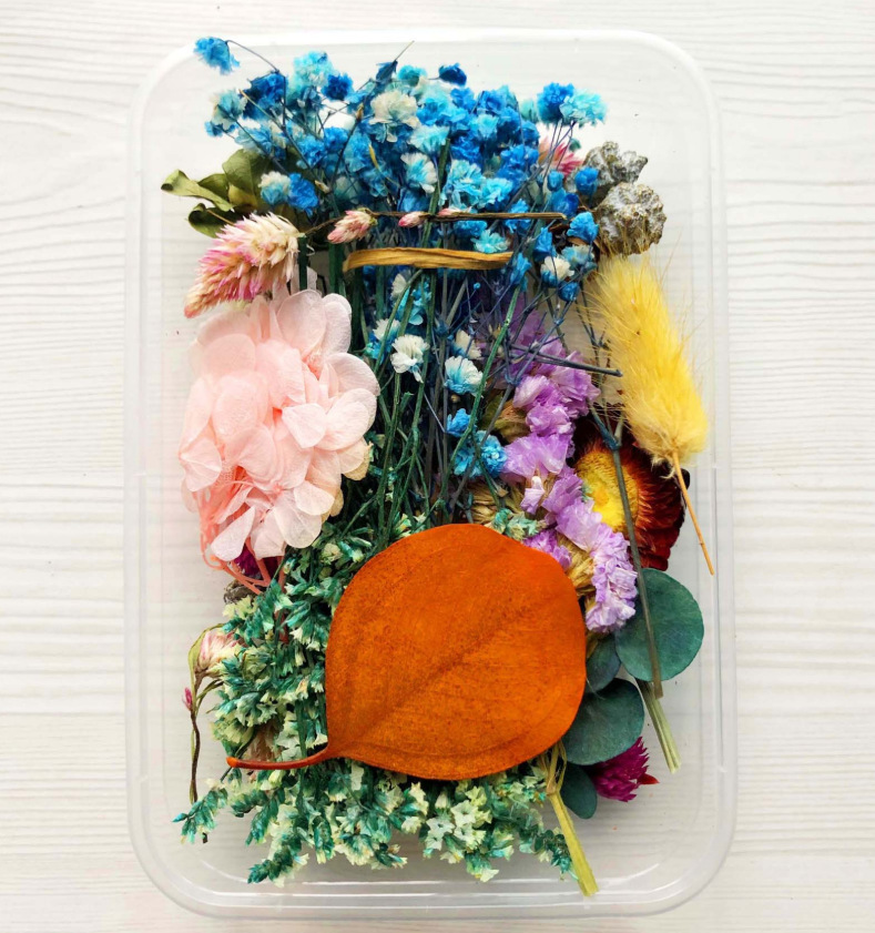 DIY making material everlasting flower wax brand aromatherapy candle wax brand wax piece embossed dried flower floating oil flower fragmentary flower head