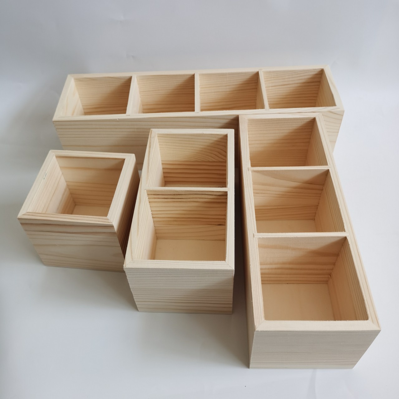 Mark pen storage box wooden box wooden pen holder watercolor brush desktop finishing box multi-grid combination factory direct