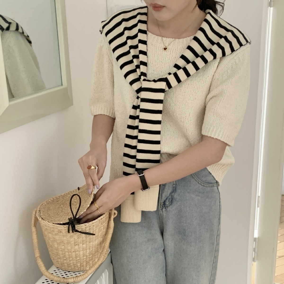 Factory direct women's spring and summer shawl sunscreen stripes outside knitted stitching fashion fake collar small shoulder waistcoat