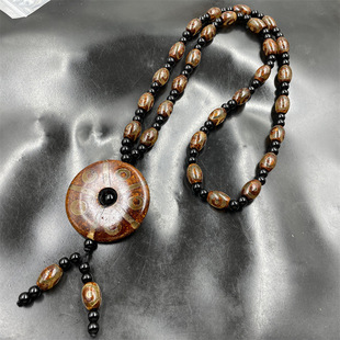 Old Jade Craftsman Tibetan Retro Old Dzi Agate Safety Buckle Sweater Chain Men's and Women's Old Agate Necklace