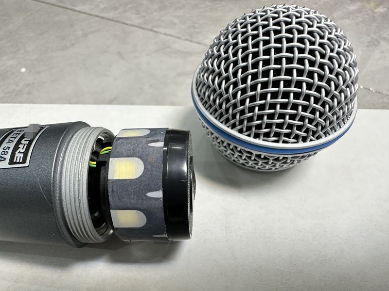 Cross-border direct sales BETA58A wired moving coil microphone professional stage performance recording new high-equipped microphone