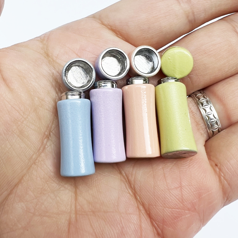 1:12 doll house dollhouse mini model OB11 scene accessories water cup thermos cup can be opened realistic