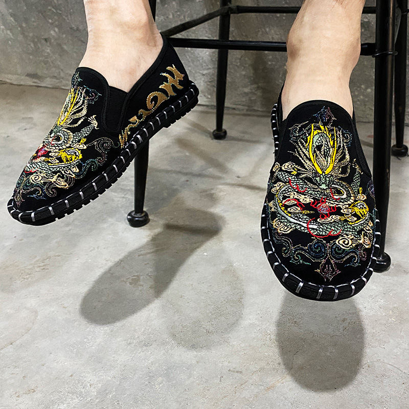Old Beijing Cloth Shoes Handmade Korean Cloth Shoes Ghost Facial Mask Xishan Social People Embroidered Peas Shoes Men's Lazy People Trendy