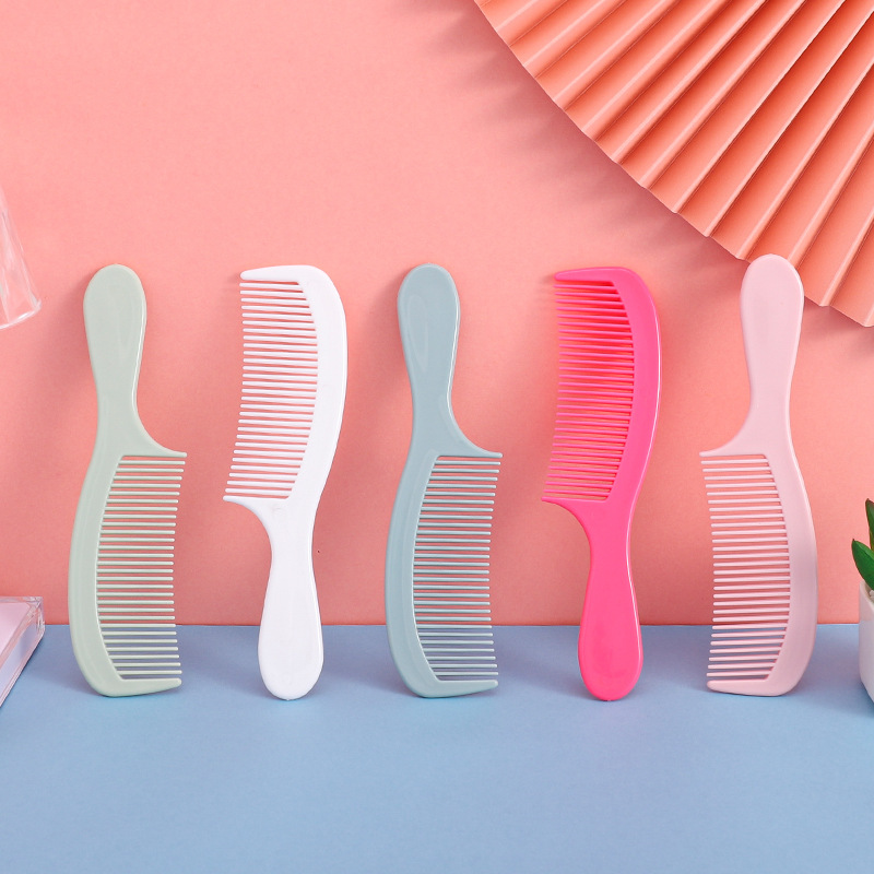 Household plastic comb wholesale fashion hair comb practical hair comb supermarket dedicated comb two yuan shop long hair comb