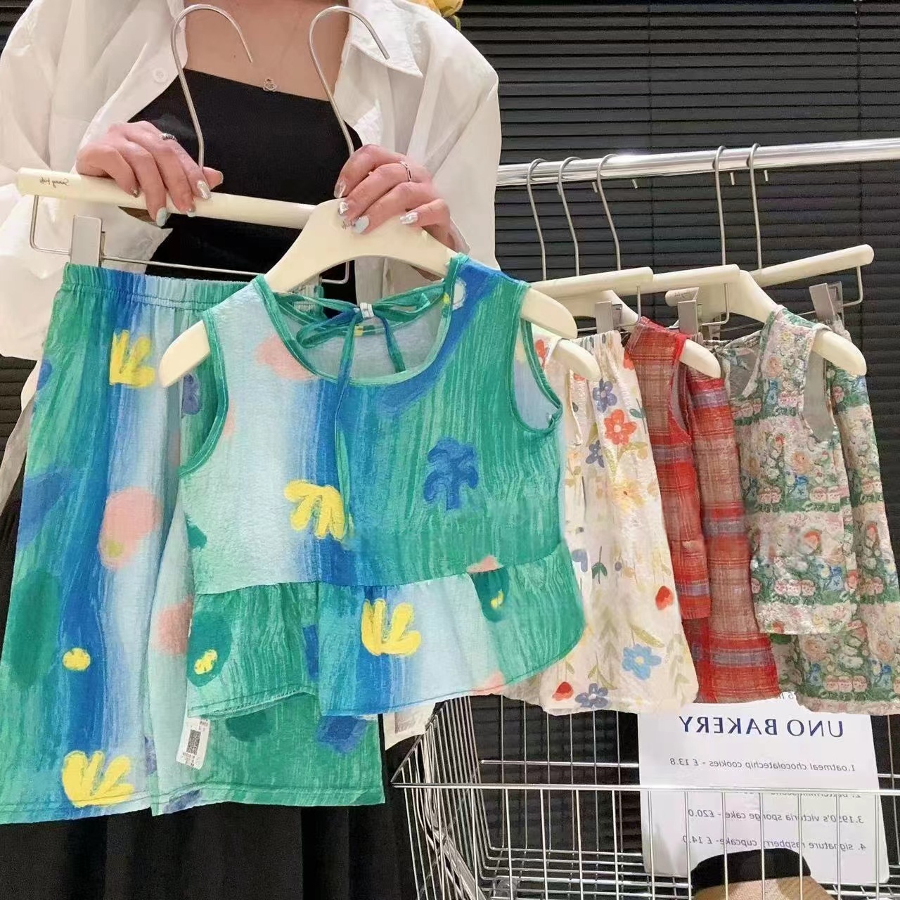 Summer Children's Vest Suit Girls Dopamine Wear Two-piece Baby Oil Painting Floral Fashionable Internet Celebrity Suit