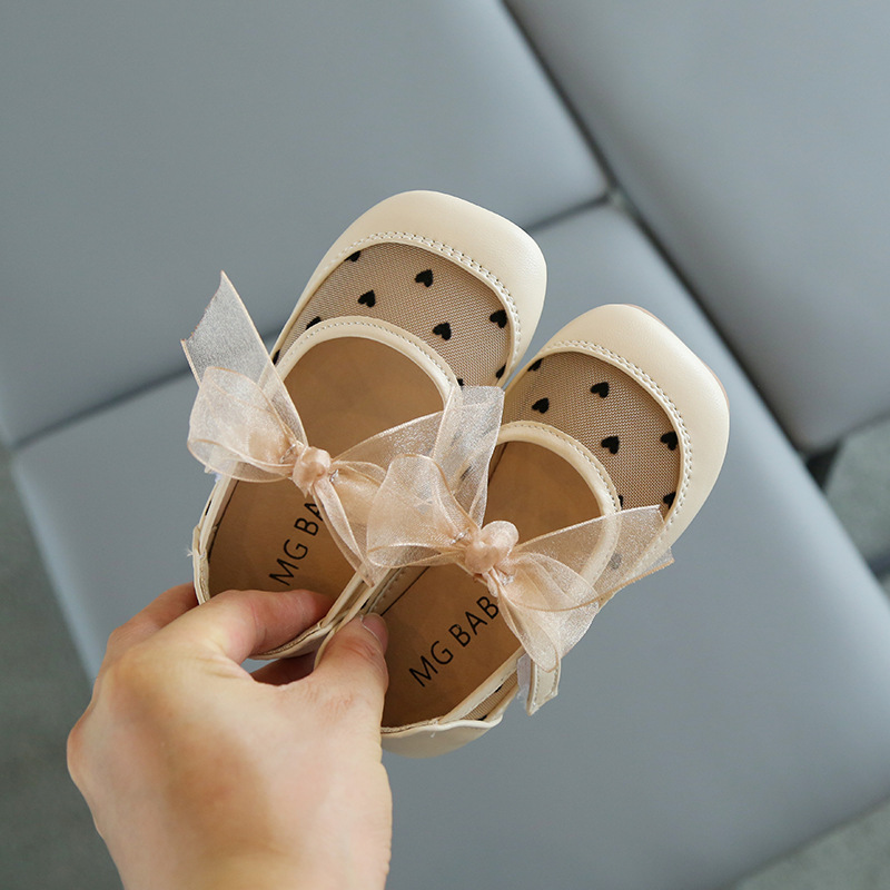 Children's Leather Shoes 2023 New Summer Girls Princess Shoes Women's Treasure Mesh Shoes Baby Black Beanie Shoes
