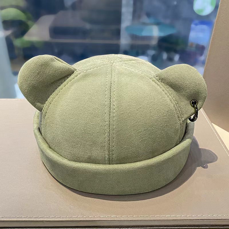 Bean green (with earrings)