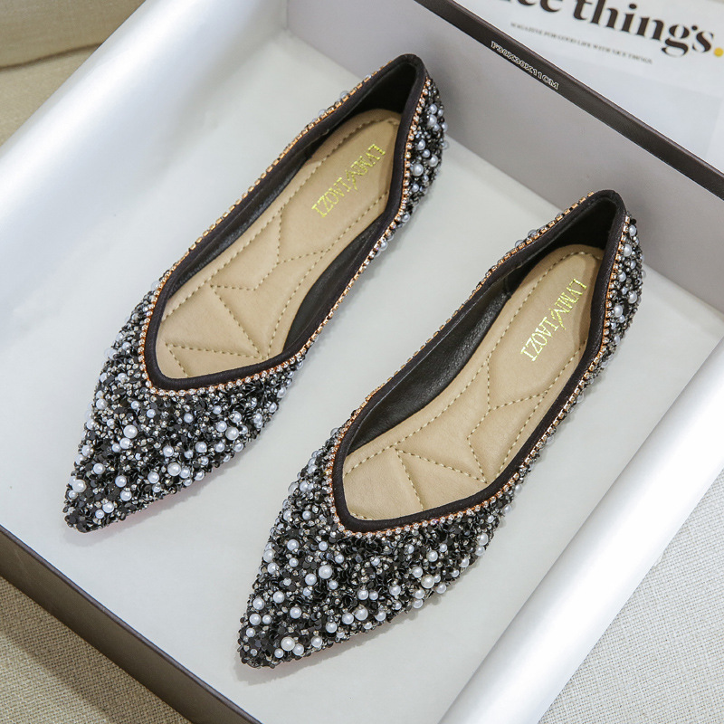 Pointed Shoes Women's 2023 New Spring and Autumn Shallow Mouth Rhinestone Pearl Soft Bottom Ladyshoes Flat Large Size 41-43 Boat Shoes