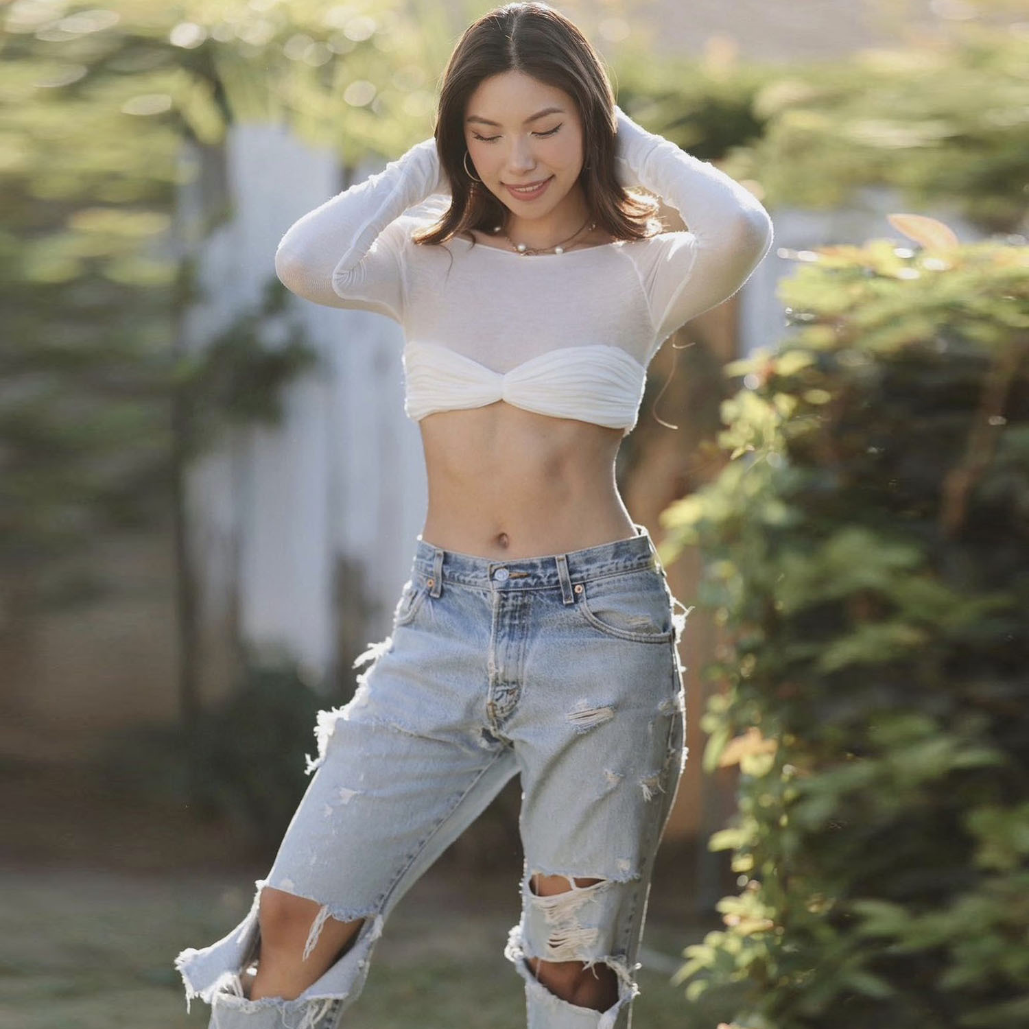 2023 spring and summer cross-border Amazon AliExpress independent station popular women's clothing off-neck perspective wrapped chest short top