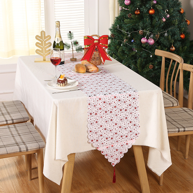 Cross-border Christmas snowflakes and leaves table runner, red printed star Christmas tablecloth, Christmas table decorations