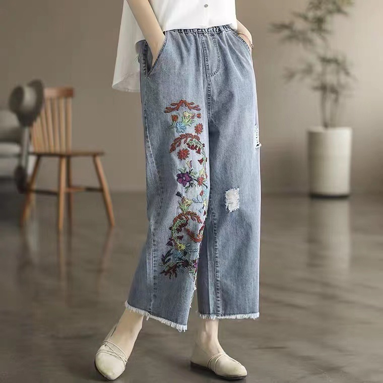 Summer New Artistic Embroidered Burr Edge Jeans Women's Straight Pants Loose Large Size Slimming Ankle-length Pants 8315