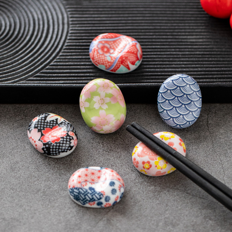 Ceramic Broad Bean Chopsticks Holder Hotel Restaurant Chopsticks Holder Korean Creative Taiwan Japanese Grocery Owl Pen Drag