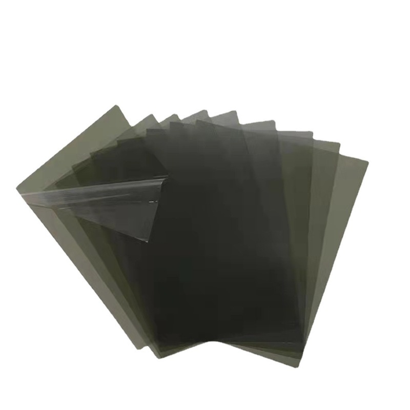 メーカーは200*300mm偏光板液晶電子ディスプレイ偏光板を直接供給している|undefined
