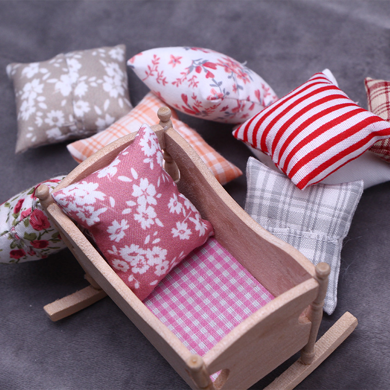 Dollhouse Doll House Mini Doll Cotton Pillow Sofa Pillow Playhouse Miniature Model Ornaments