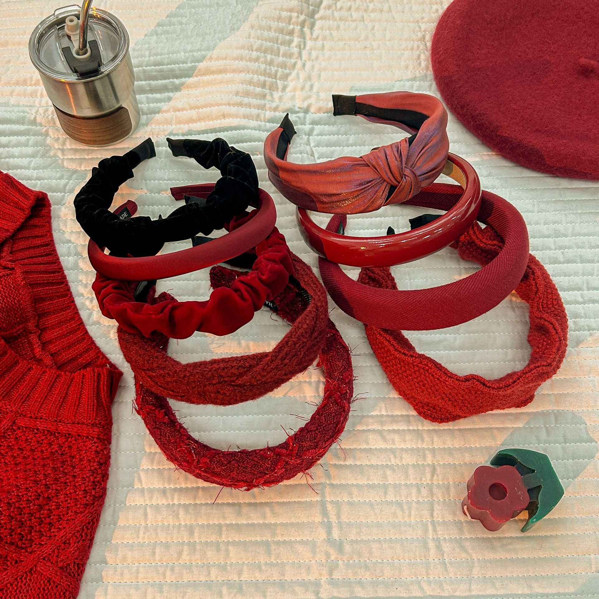 New style high-grade Christmas headband high Skull top wide brim wool New Year red headband wash face autumn and winter hair accessories wholesale