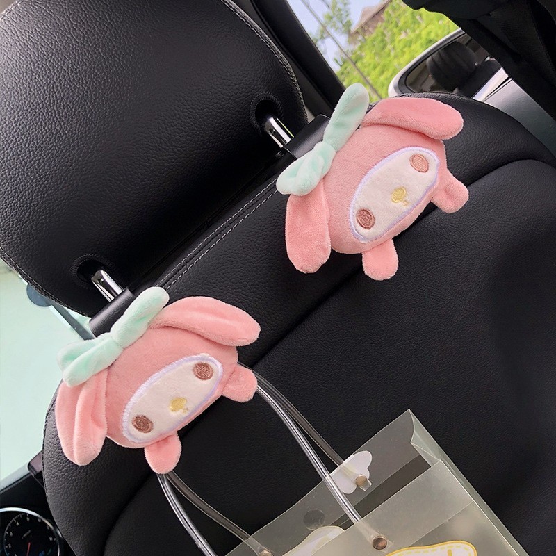 車のフックが可愛い多機能車内シート背もたれの後ろに隠れている車の小さいフックの内装用品を収納します。|undefined