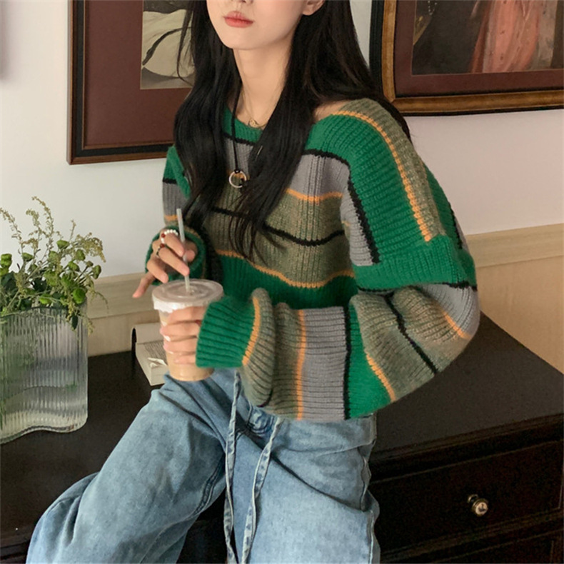 European and American short lazy style color matching striped sweater Autumn 2023 new hot girl pullover color contrast knitted top women_voghion.com