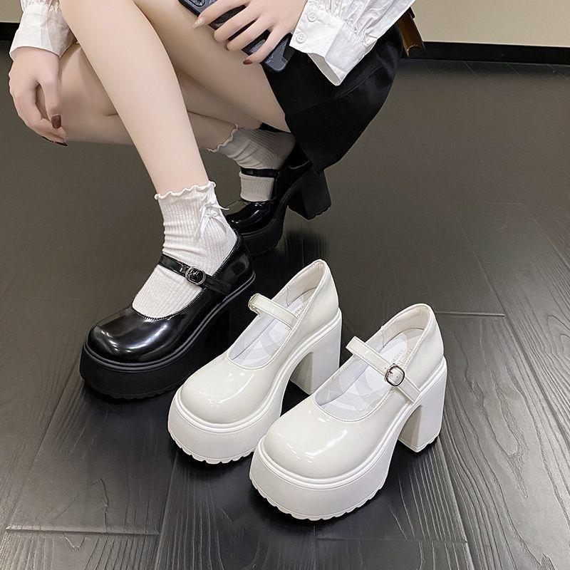 復古瑪麗珍鞋女2022新款巫婆鞋超高跟粗跟防水台圓頭百搭辣妹單鞋