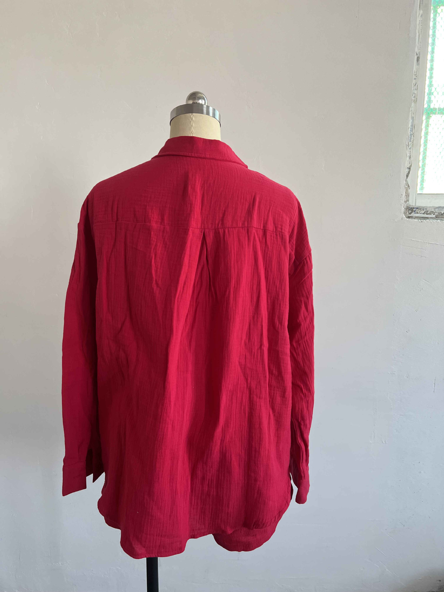 2023  European and American Women's Wrinkled Lapel Long Sleeve Shirt High Waist Drawstring Shorts Fashion Casual Two-Piece Set_voghion.com