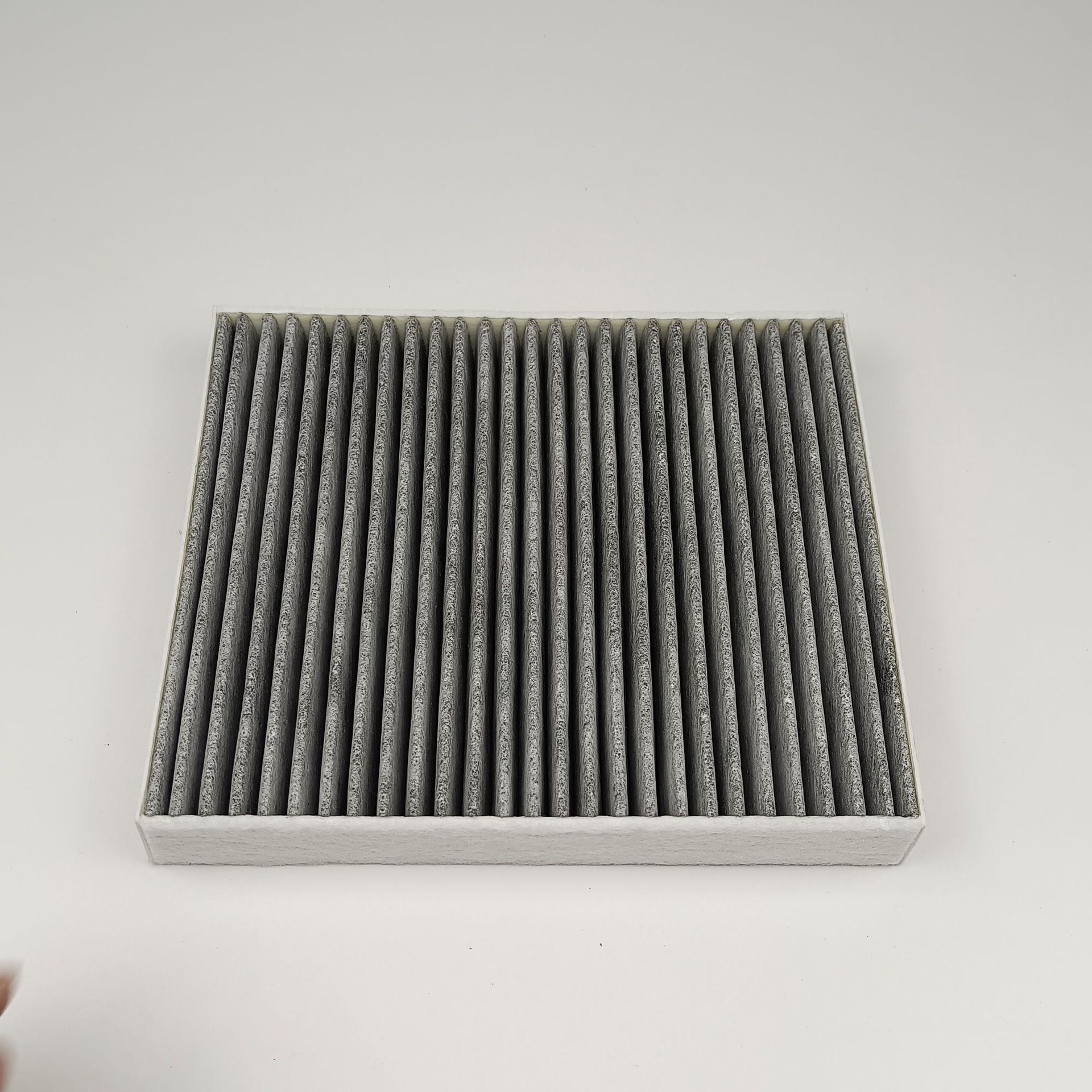 Suitable for Chevrolet Cruze Buick weilang Junwei 1808020 air conditioning filter yinglang air conditioning filter element