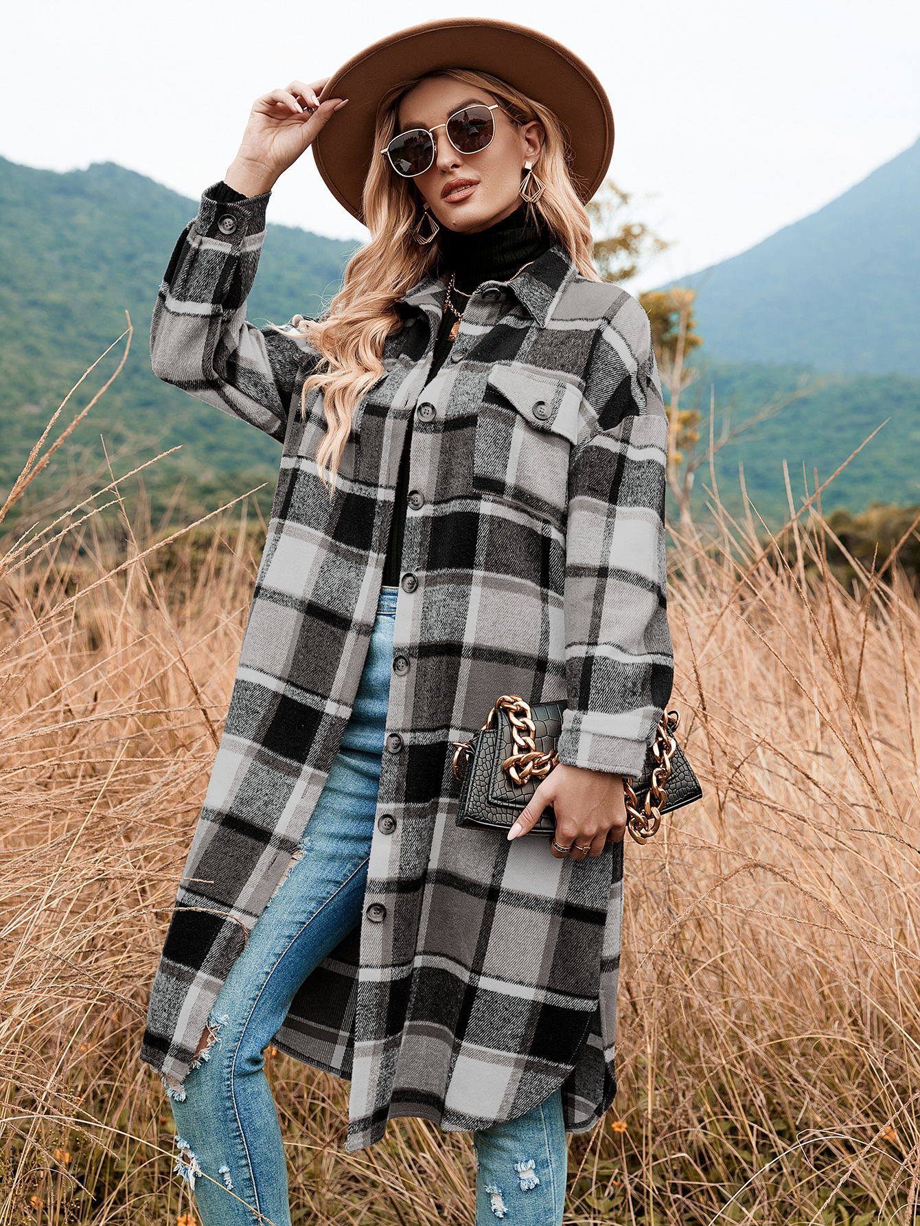2022 autumn and winter European and American temperament windbreaker coat side slit lapel loose woolen plaid shirt coat in stock_voghion.com
