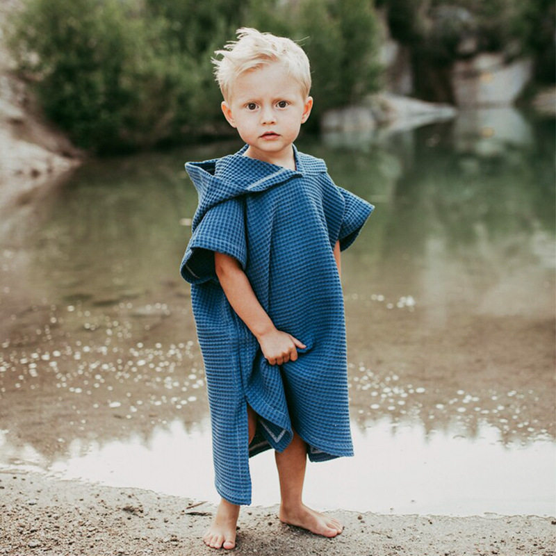 Fashion Solid Color Simple Baby Bath Towel Baby Boys and Girls Hooded Beach Towel Waffle Cotton Absorbent Bath Towel