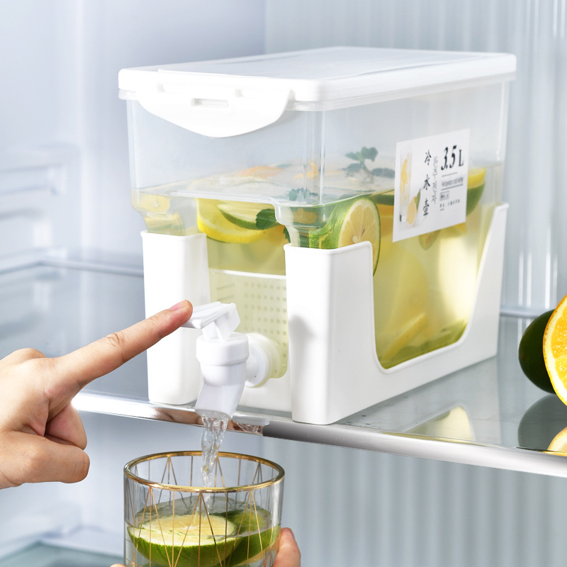 Household 3.5L large capacity cold water bottle can hold refrigerator PP material beverage pot office water tank in stock supply