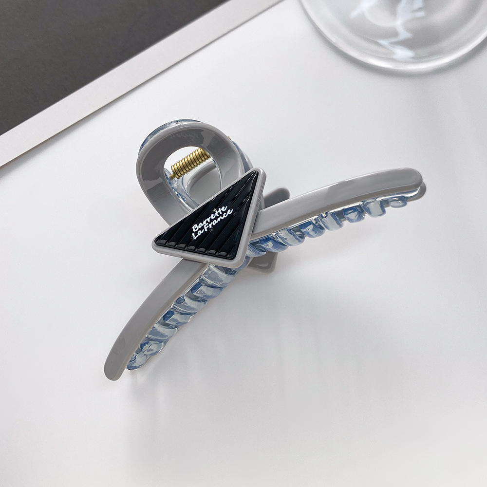 Unisex 11cm large shark clip Triangle clip letter hair clip fashion hair clip back head disc hair clip_voghion.com