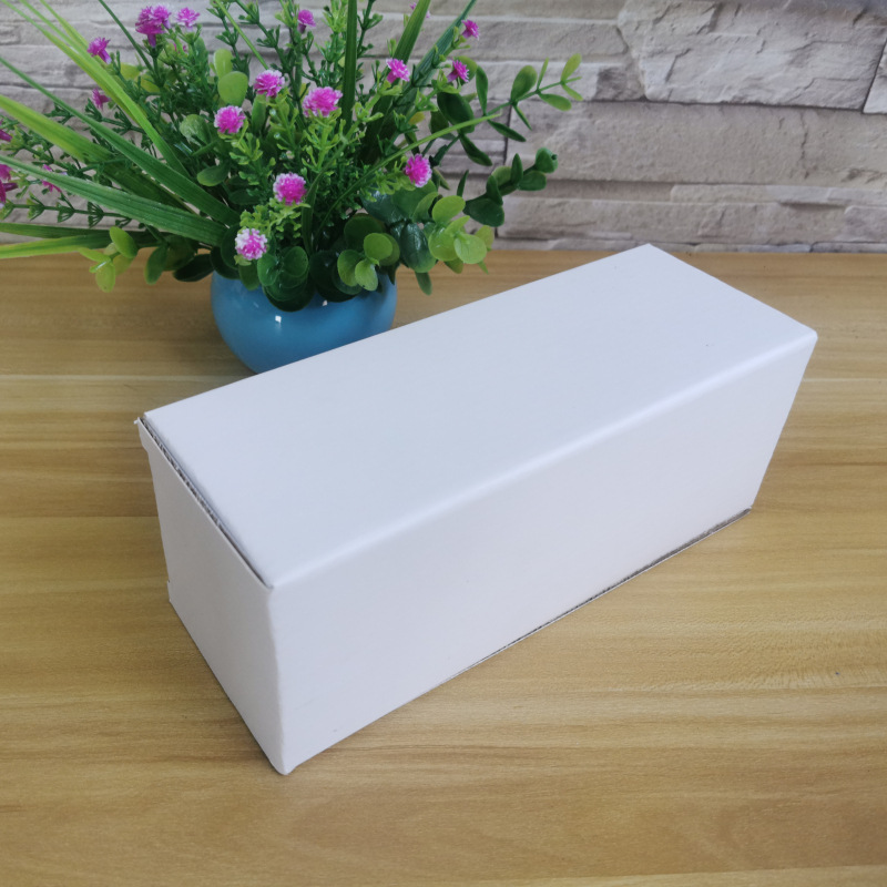 Spot three-layer white corrugated box General white metal corrugated paper box ceramic glass products and other packaging boxes
