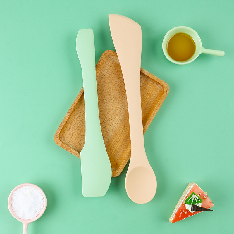 Amazon kitchen utensils silicone integrated scraper baking double-headed dual-use silicone scraper spoon Knife shovel