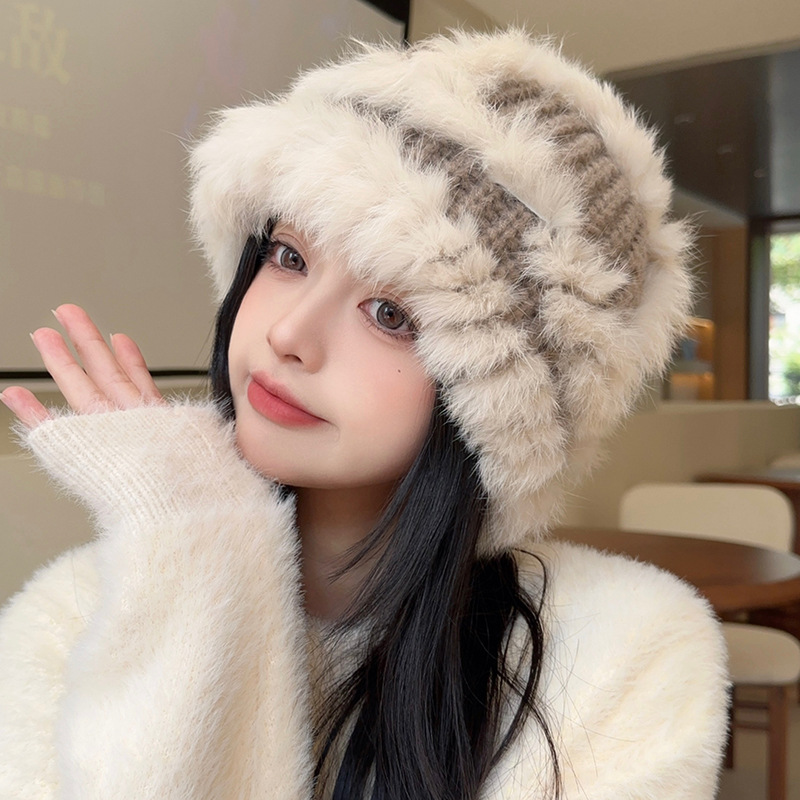 Real rabbit fur knitted fisherman's hat for women with a small face, autumn and winter ear protection, warm woolen hat, plush hat, national fashion lion hat