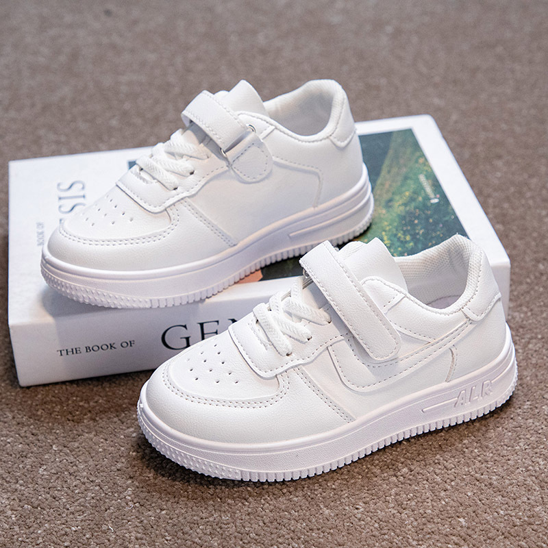 Children's 61 small white shoes 2023 new boys board shoes soft bottom fashion large children's shoes Primary School casual shoes