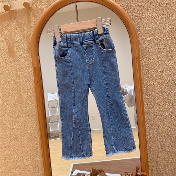 Girls' Fashionable Two-piece Set Autumn New Children's Stylish Lace Flying Sleeve Doll Shirt Burr Edge Jeans Set