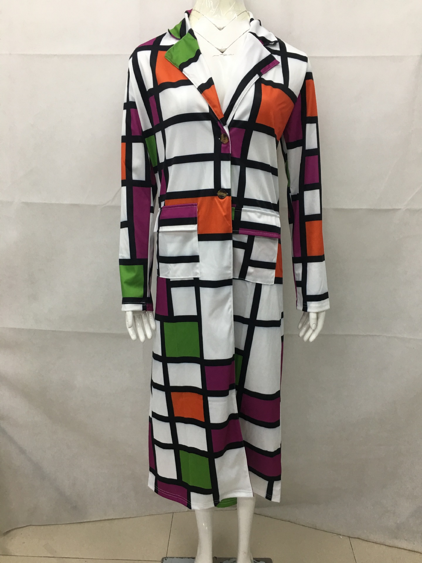 Autumn and winter New trench coat cross-border European and American plus size plaid printed double-breasted lapel coat coat women's coat_voghion.com