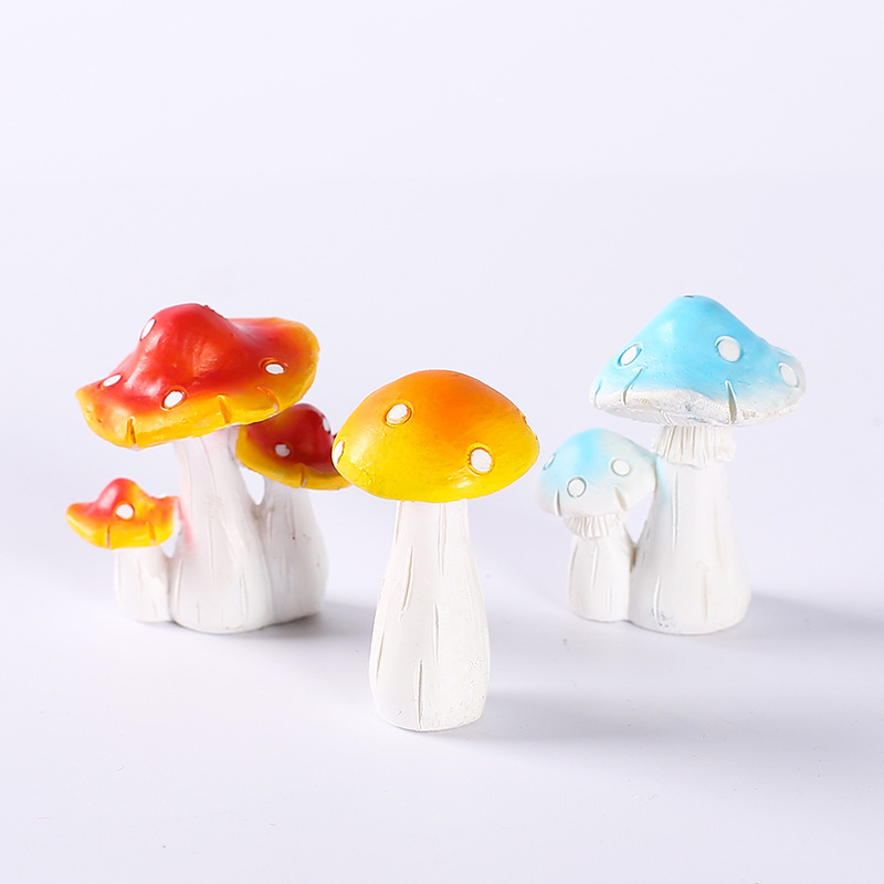 苔蘚微景觀裝飾擺件樹脂飾品蘑菇叢創意擺件大小蘑菇多肉植物飾品
