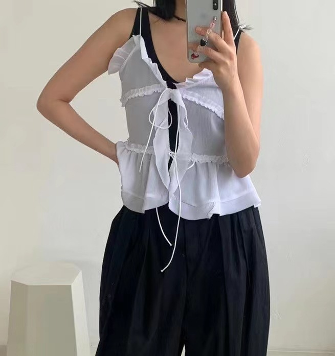 23 spring and summer hot sale New European and American fashion translucent laminated ruffled lace camisole 20230290
