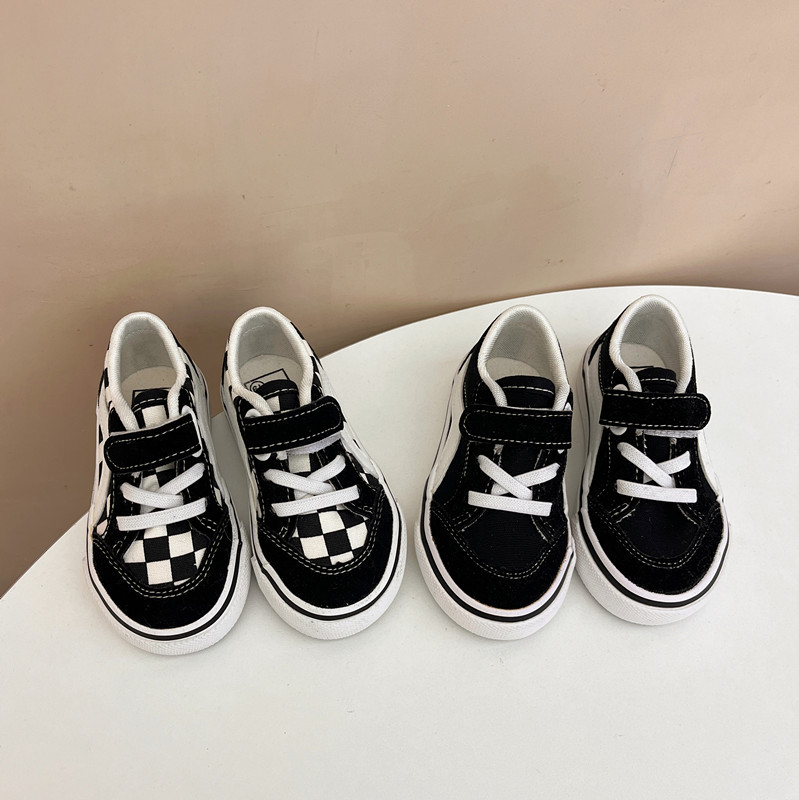 2023 Spring New Children's Korean Canvas Shoes Boys and Girls Black and White Casual Board Shoes Baby Kindergarten Shoes