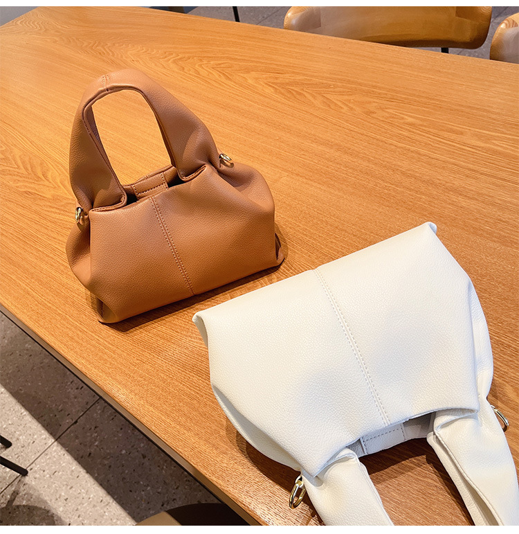 Marchio di nicchia francese 2021 Nuovo arrivo Borsa per il pranzo in tinta unita abbinata Borsa a tracolla alla moda europea e americana per le donne_voghion.com