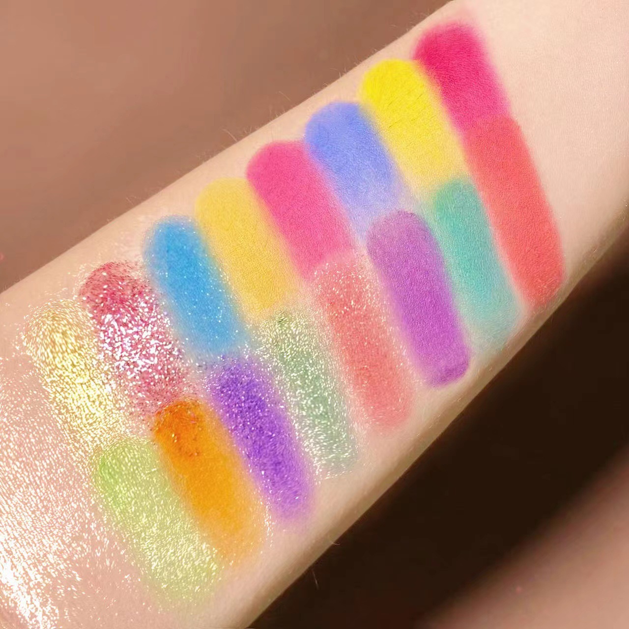 MGL rainbow candy 30 color eye shadow plate stage makeup glitter Pearl matte sequins fine glitter cos Makeup Show Makeup Artist