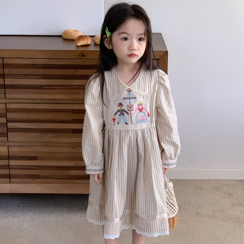 韓國女童連衣裙2024春季新品女寶寶洋氣兒童長袖公主裙小女孩長裙
