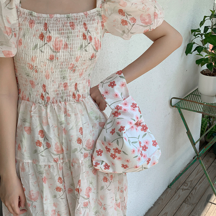 Summer Japanese style coin purse wrist bag vintage floral small fresh walking bag elegant flower ins same style
