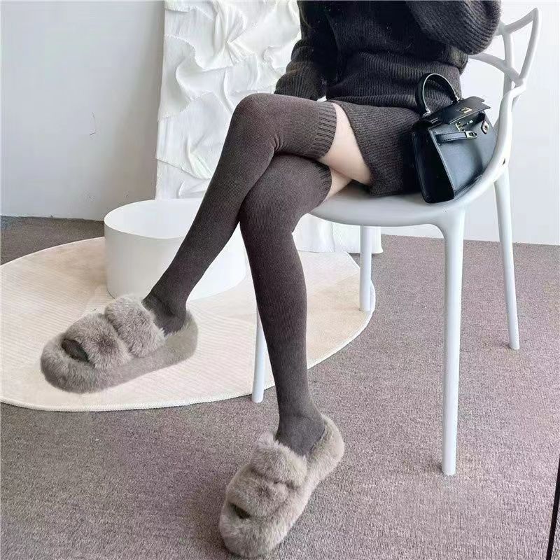 秋冬モデルの日系純色の膝の靴下の靴下の女性が厚くて暖かいです。|undefined