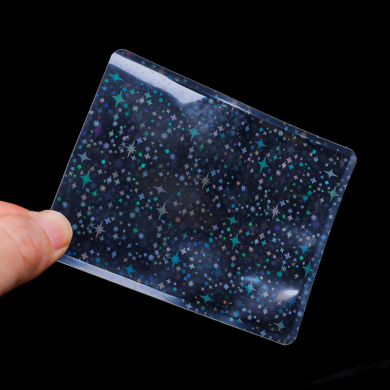 In stock transparent laser card holder goo Ka Barji Game King album card fire shadow Bao Ke Meng magic card protective cover