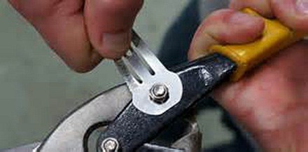 Anti-Wolf 8 large multi-function hairpin multi-purpose tool stainless steel spring steel outdoor Self-Defense First Aid Tool