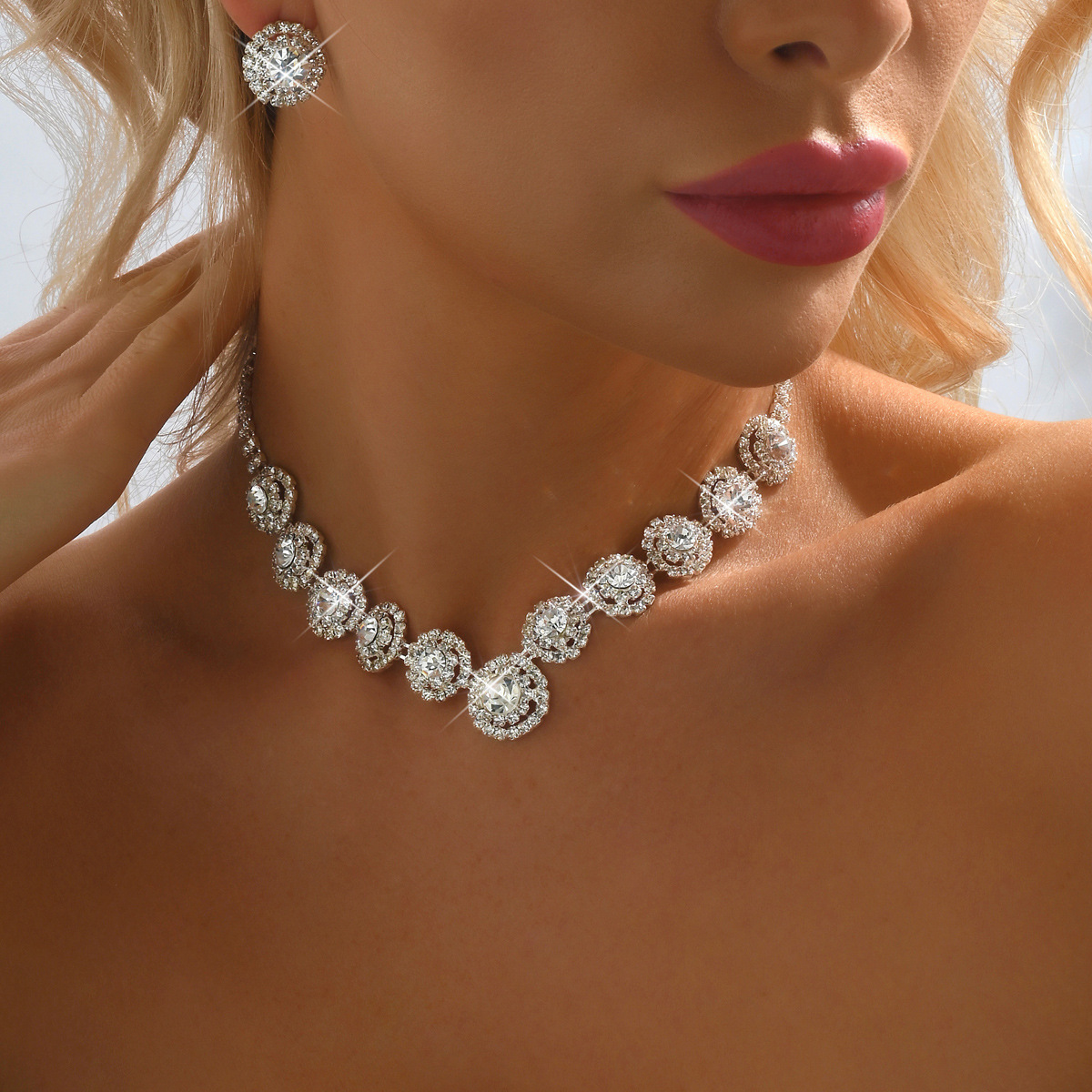 New African Bride Set Decorative Accessories Water Diamond Full Diamond Silver Women's Necklace Earrings 