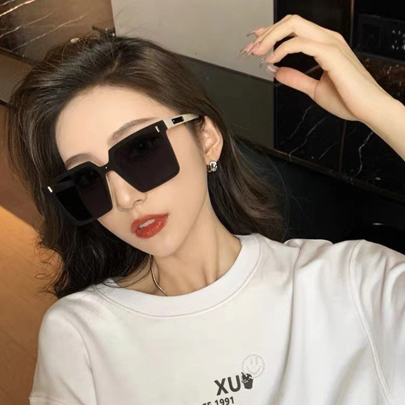 Square sunglasses men's 2024 new driving special anti-ultraviolet sunglasses women's high-end sunglasses