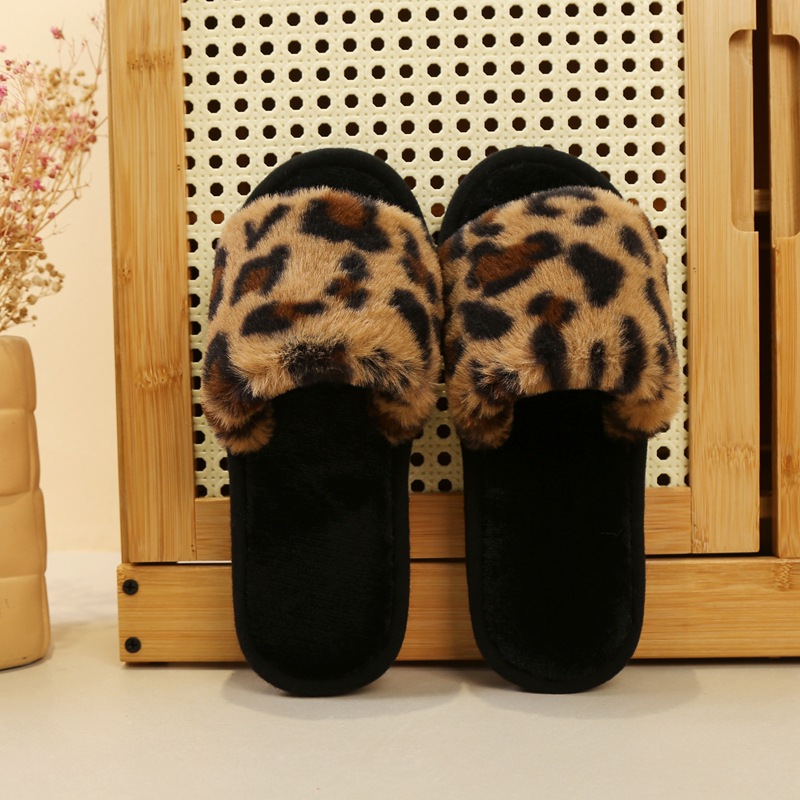 Fairy style leopard print plush slippers for women 2023 autumn new plush air-conditioned room lazy one-word cotton slippers