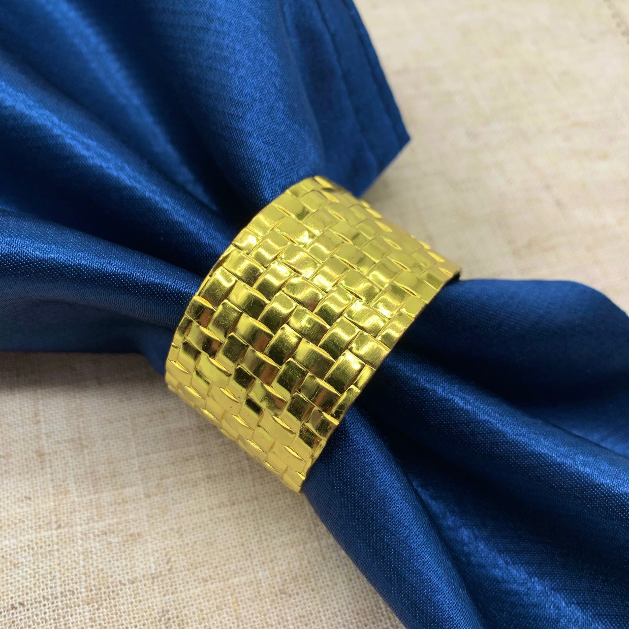 Hotel Plaid gold napkin buckle napkin ring hotel model room supplies party holiday wedding towel ring