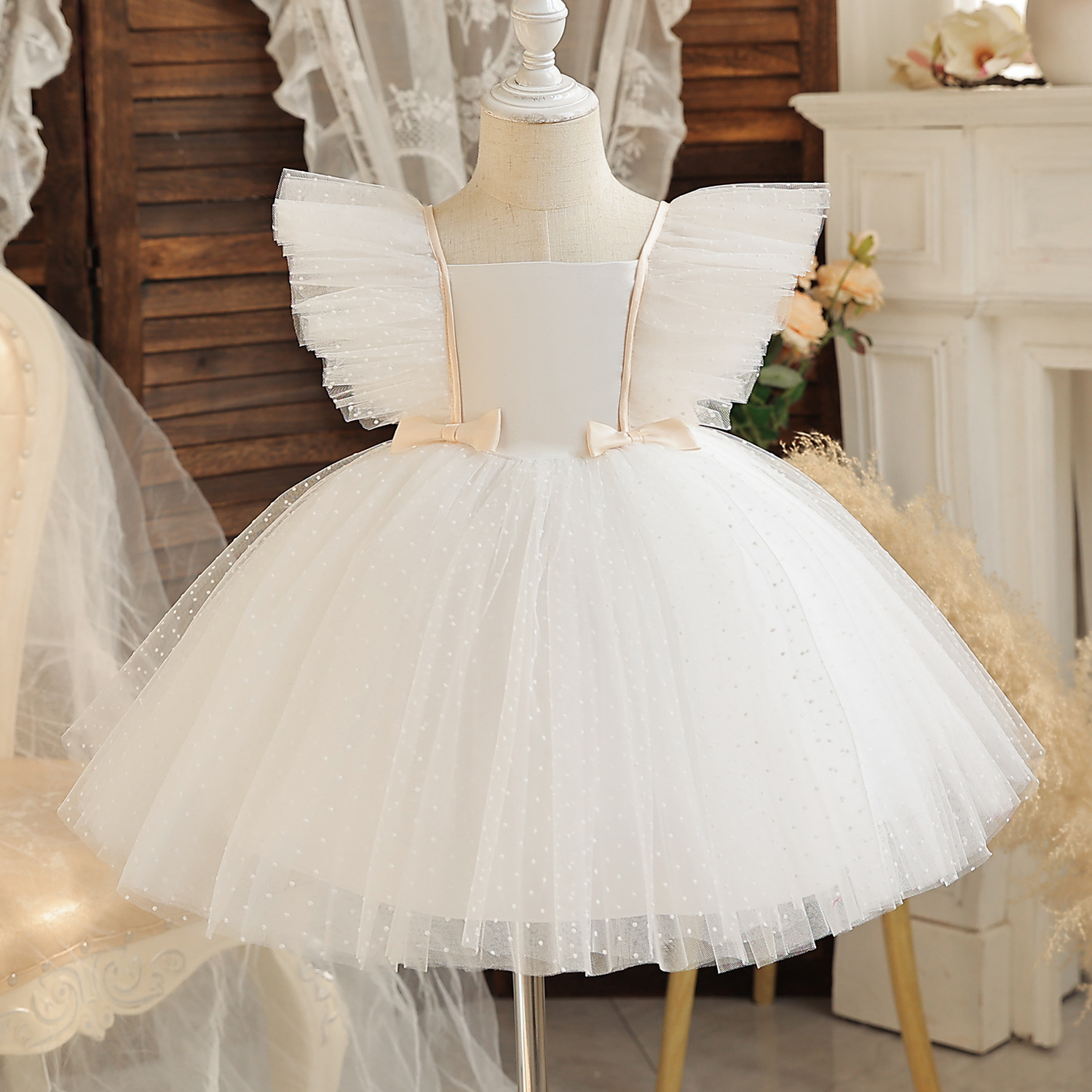 Amazon Summer New Children's Dress Girls' Flying Sleeves Polka Dot Mesh Princess Dress Children's Performance Dress Tutu Dress