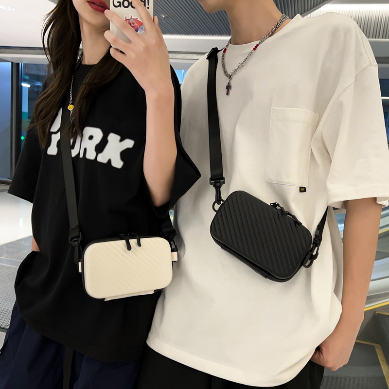 New fashion brand ins indentation box bag street popular Japanese Korean style hard shell bag simple mobile phone bag delivery